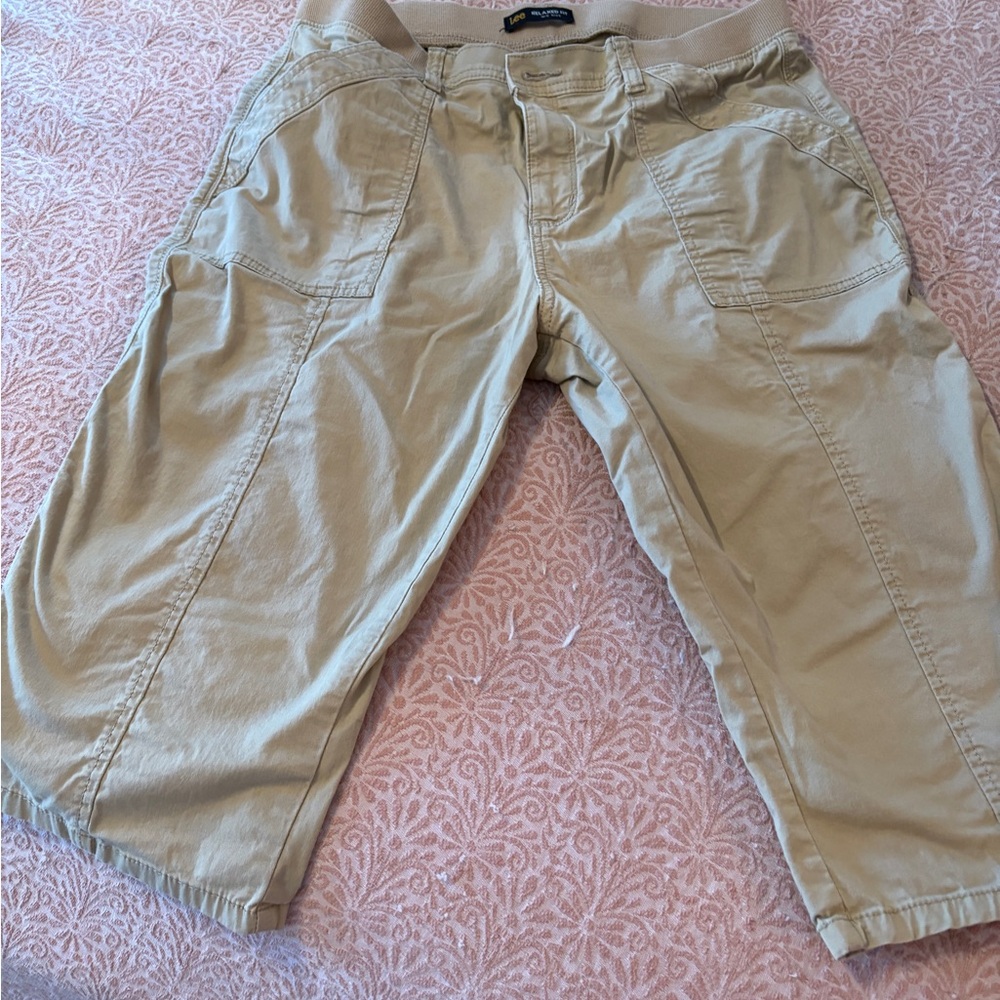 Lee Relaxed Fit Mid Rise Shorts